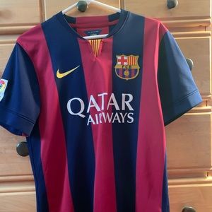 youth XL messi jersey fits like adult small